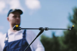 Double buse extensible pour pulvérisateur